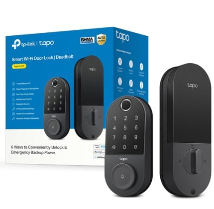 Smart Wi‑Fi door lock with keypad and deadbolt shown with blue Tapo packaging box.